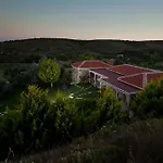 Mavikarga לינה וארוחת בוקר