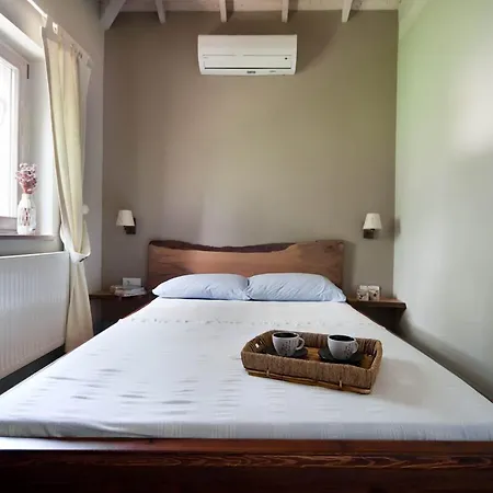 Mavikarga * Bozcaada