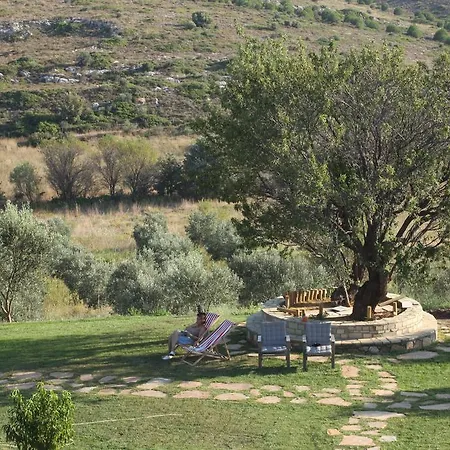 Mavikarga Bed & Breakfast Bozcaada